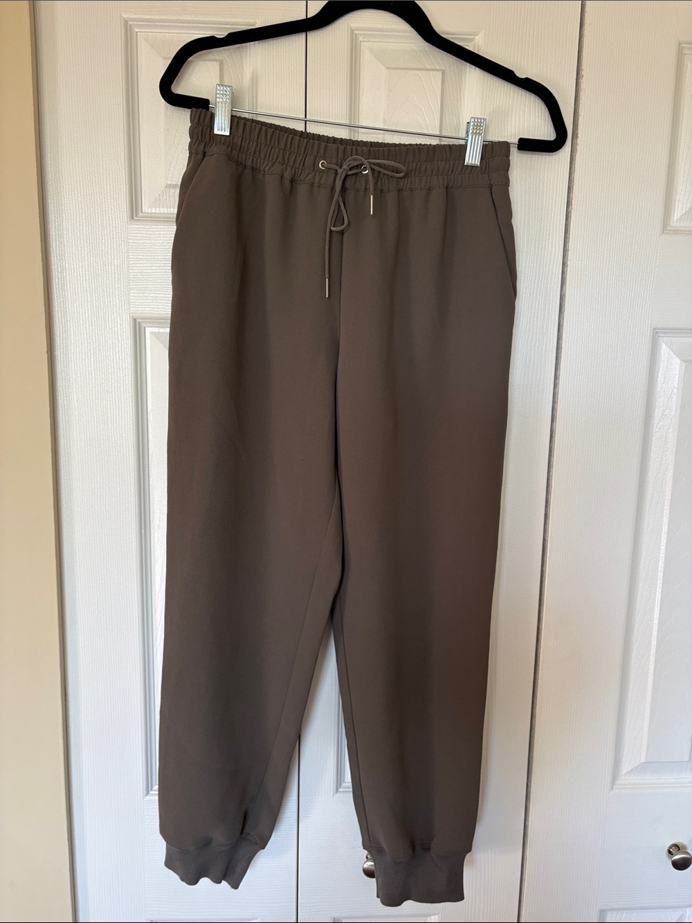 Wilfred "Buffon" Crepe Joggers Taupe Size S